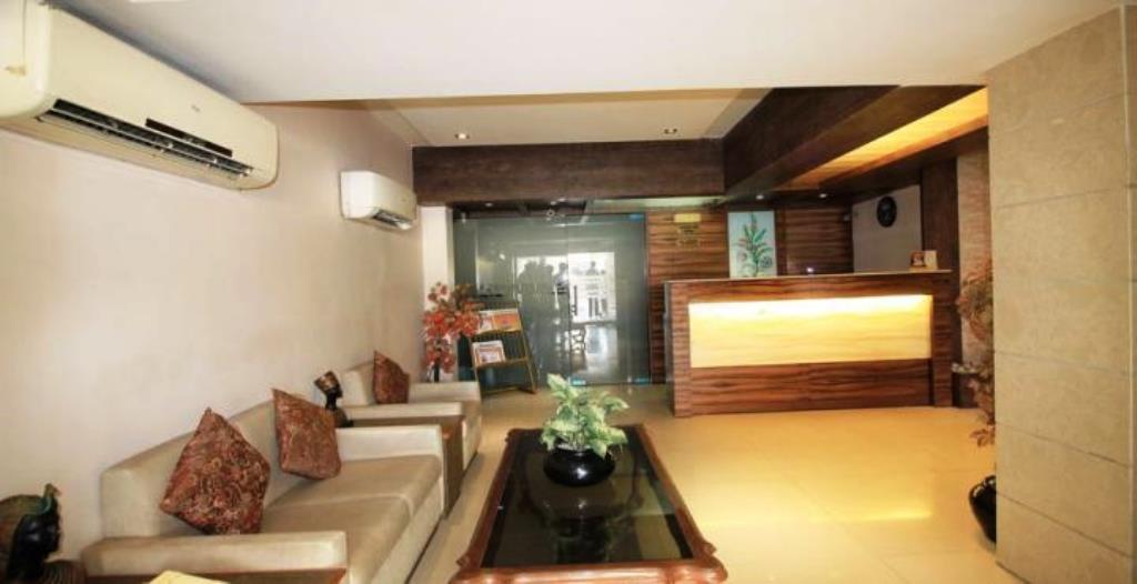 Hotel Eden Ahmedabad Eksteriør bilde