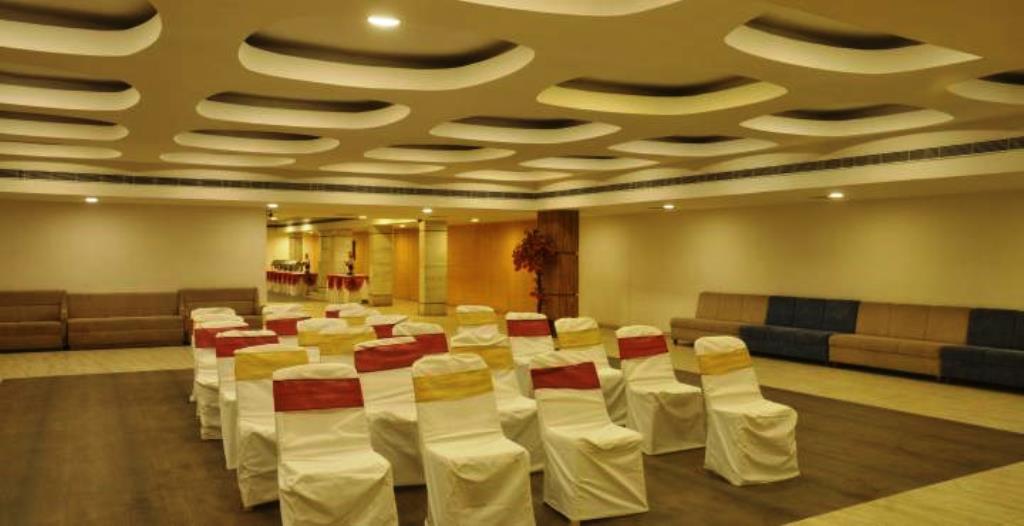 Hotel Eden Ahmedabad Eksteriør bilde