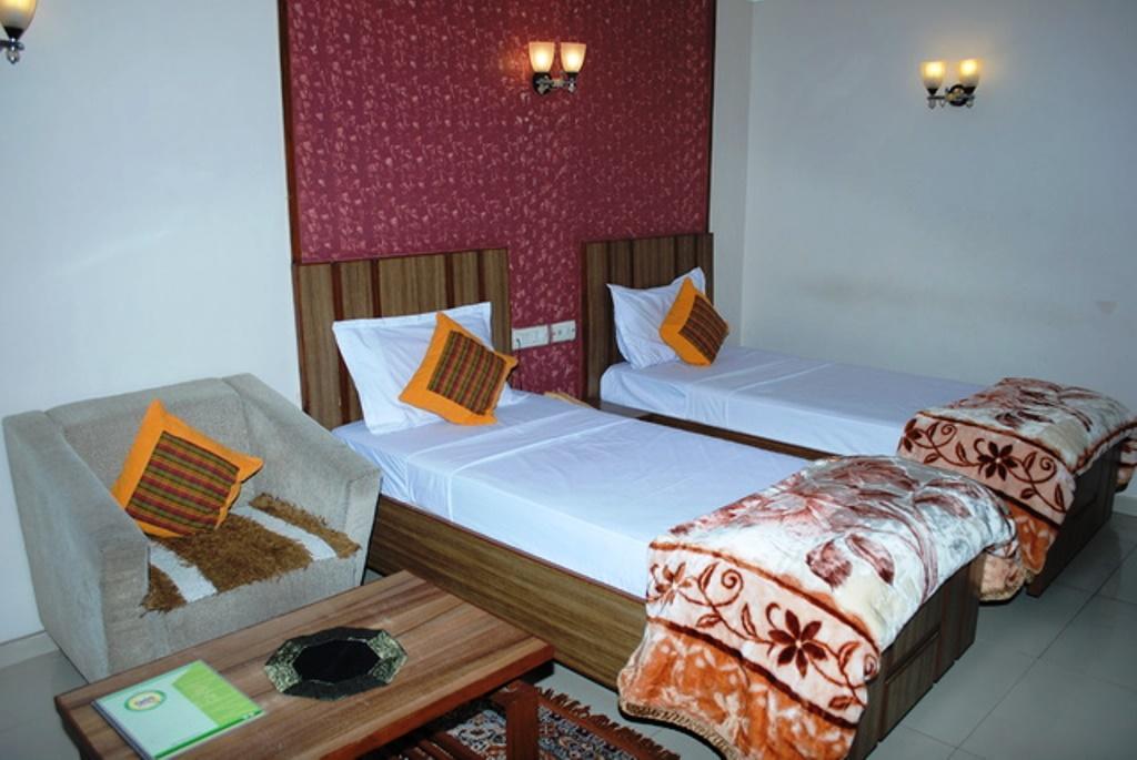 Hotel Eden Ahmedabad Rom bilde
