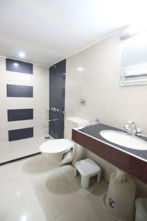 Hotel Eden Ahmedabad Rom bilde