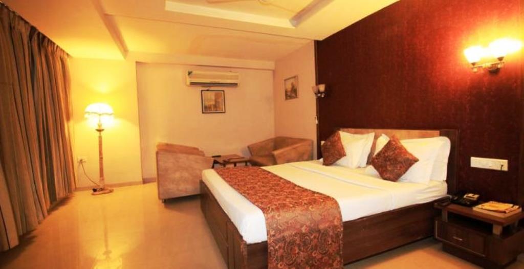 Hotel Eden Ahmedabad Rom bilde